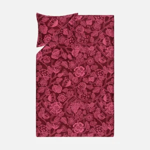 Tiara Satin Bäddset Påslakan + Örngott 150×210+50x60cm burgundy, pink Färg 333 Från Marimekko