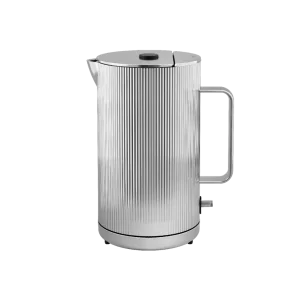 BERNADOTTE Vattenkokare Blankpolerat Rostfritt Stål, 1,5Liter, Design Inspired by Sigvard Bernadotte Från GEORG JENSEN